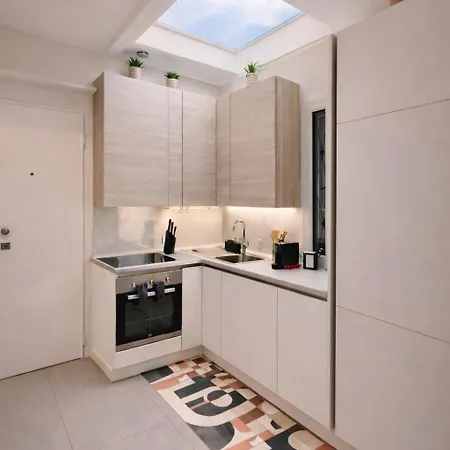 Luxury Design In The Heart Of Mediolan